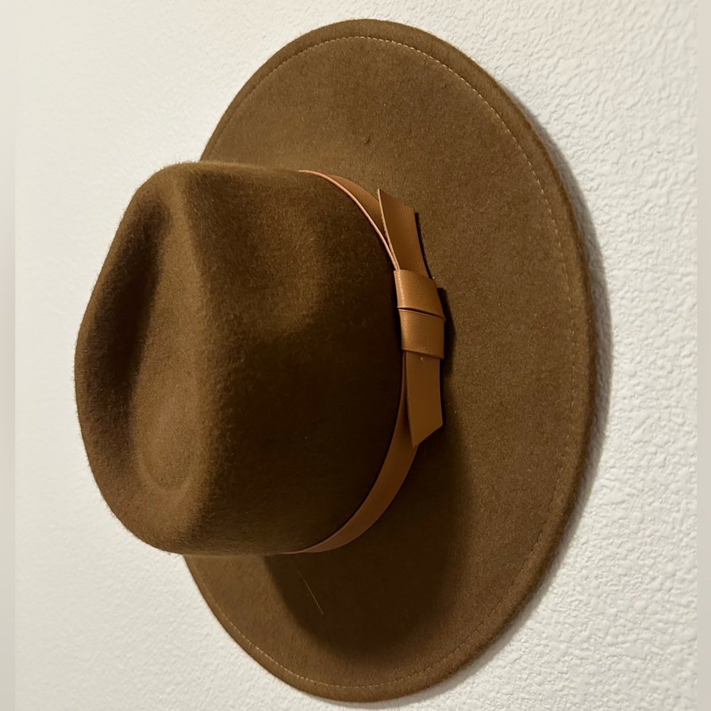 CARAMEL Wide-Brim Felt Hat
